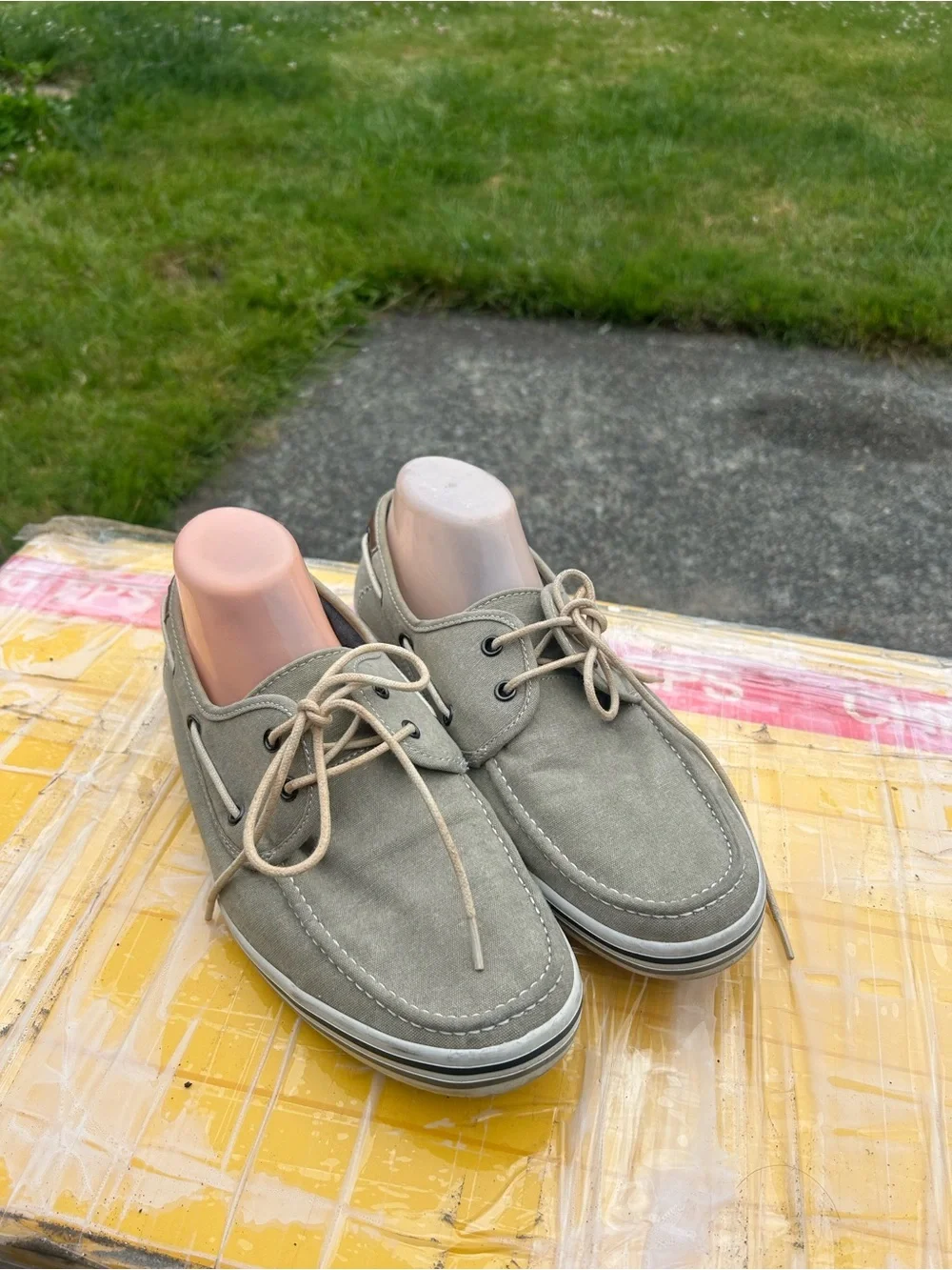 Aldo Men’s Light Gray Canvas Boat Shoes Size 10